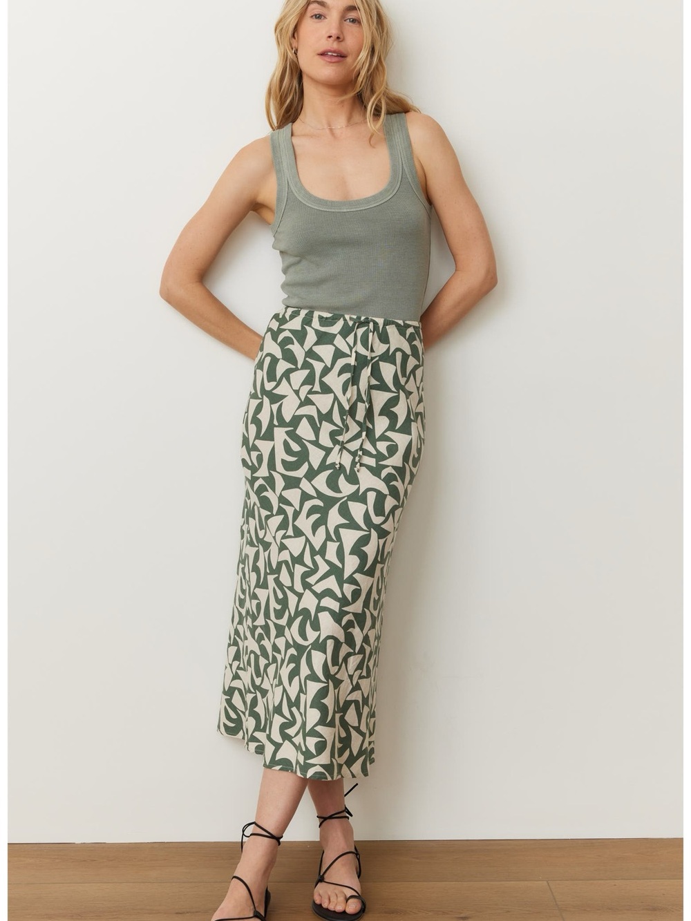 Avery Geo Print Drawstring Midi Skirt
Marine Layer - Picture 2 of 5